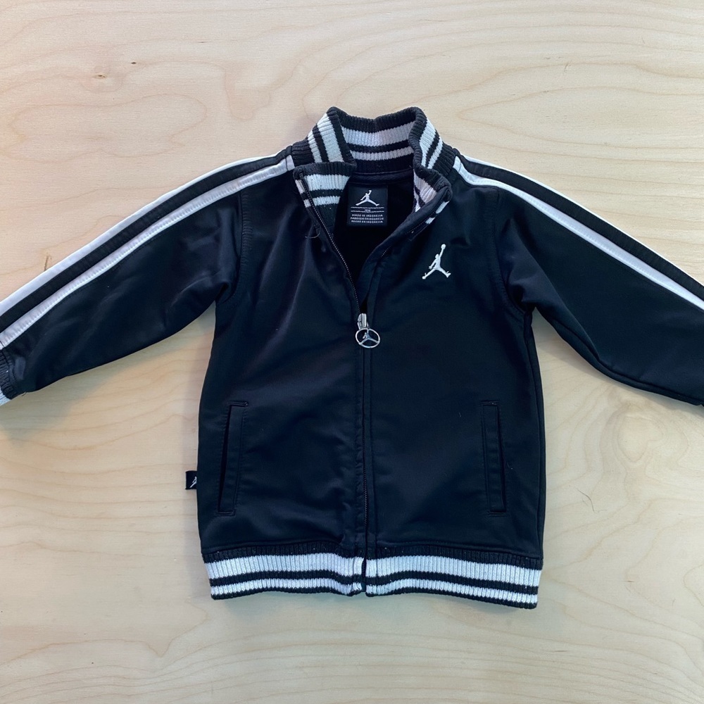 Jordan Jacket size 18 months (EJ)